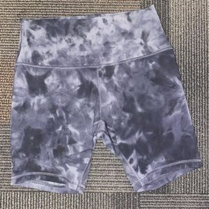 Lululemon Align High-rise short 8”